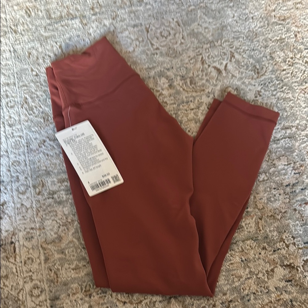 Lululemon wunder train HR tight 25”